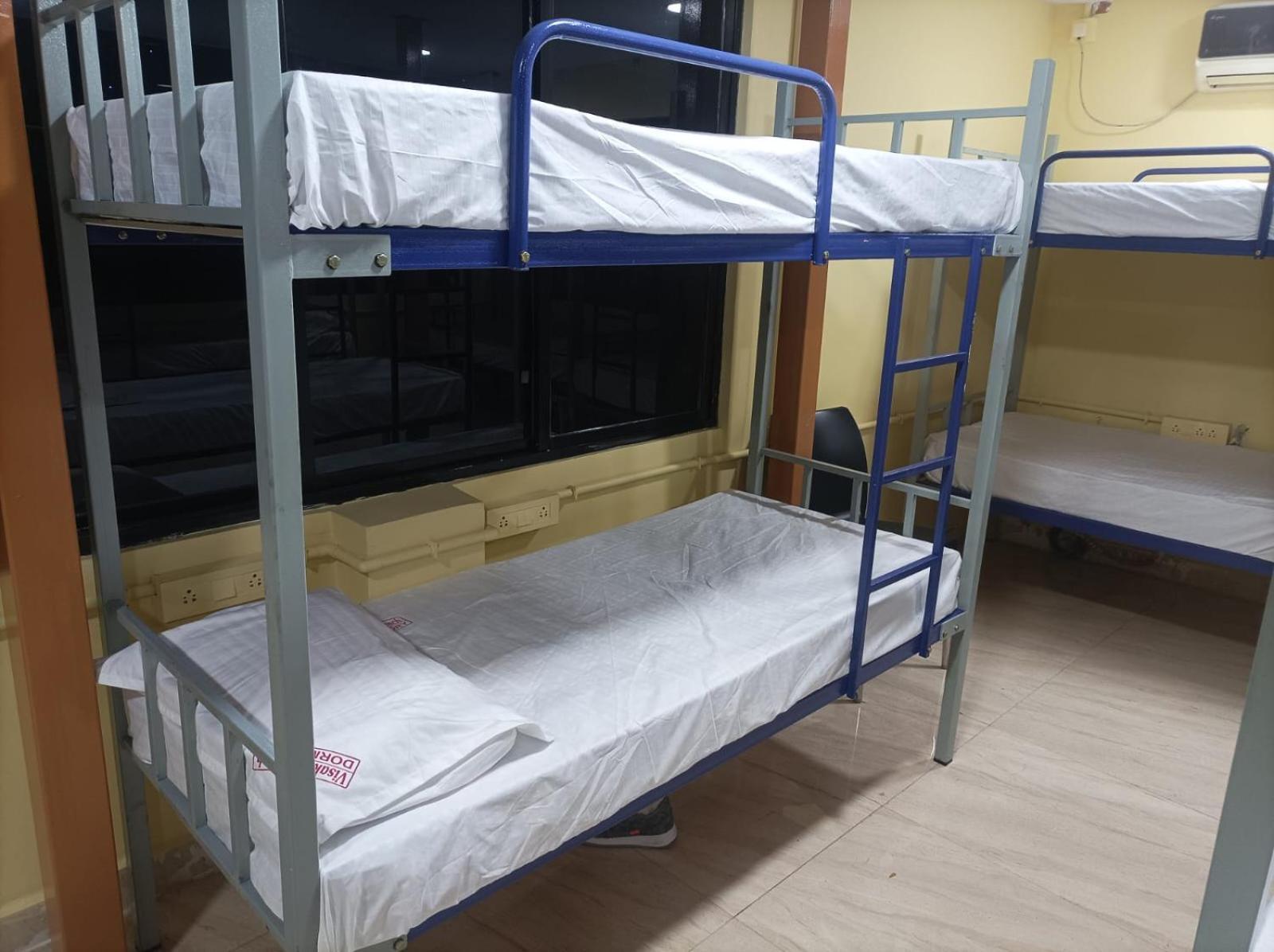 ויסאקפאטנם Arvind Stay Hotel, Rk Beach Vizag מראה חיצוני תמונה