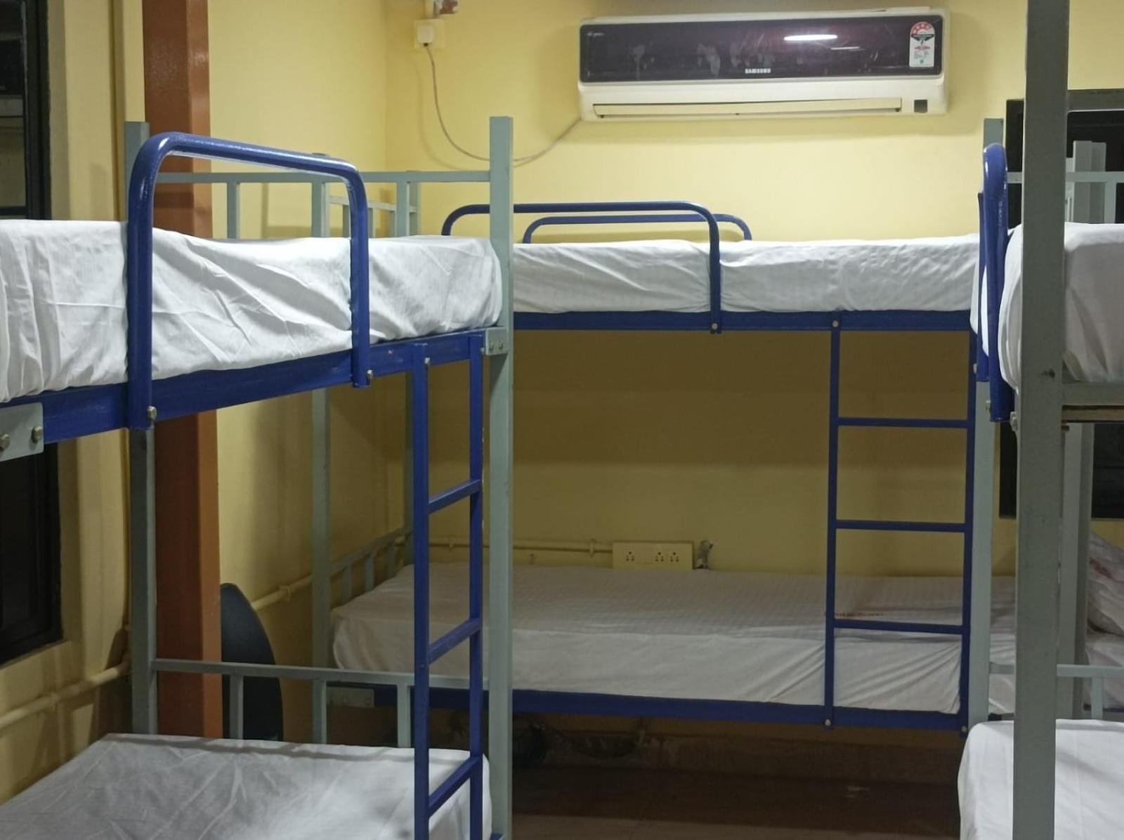 ויסאקפאטנם Arvind Stay Hotel, Rk Beach Vizag מראה חיצוני תמונה
